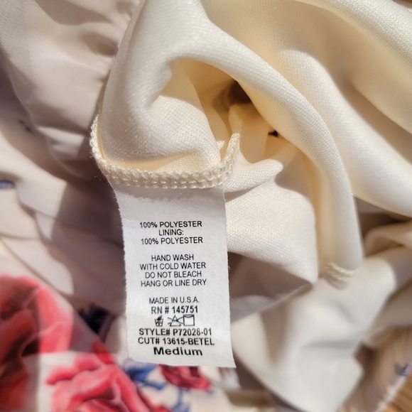 NWOT Peach Love California oFloral Chiffon Shorts - Picture 11 of 11